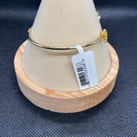 ⭐️ALEX AND ANI⭐️Palm Flex Cuff in Shiny Gold/NWT - Picture 2 of 9